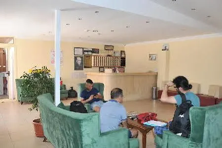 Ξενοδοχείο Ekinci Palace 3*